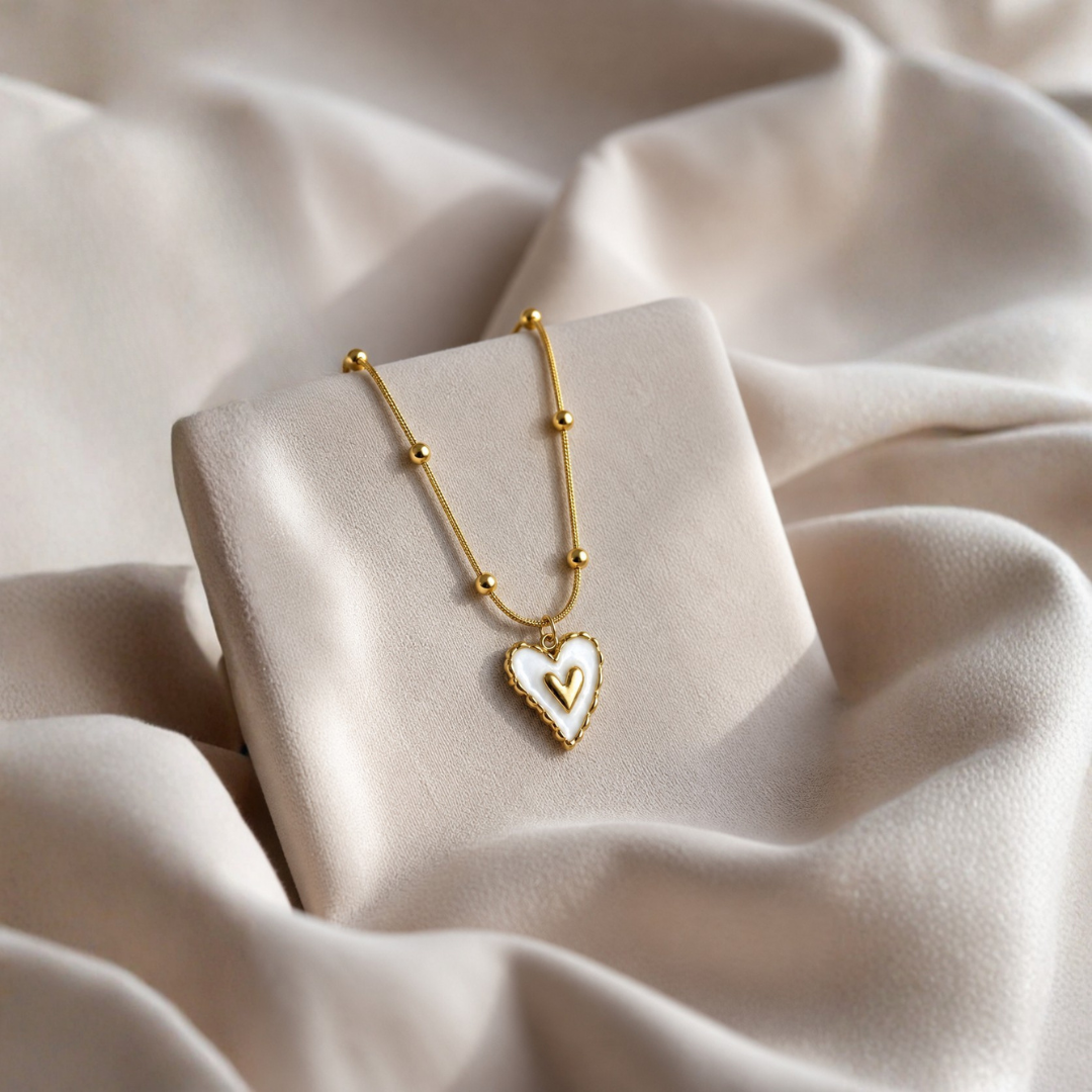 Lovestuck Heart - Beige Main image