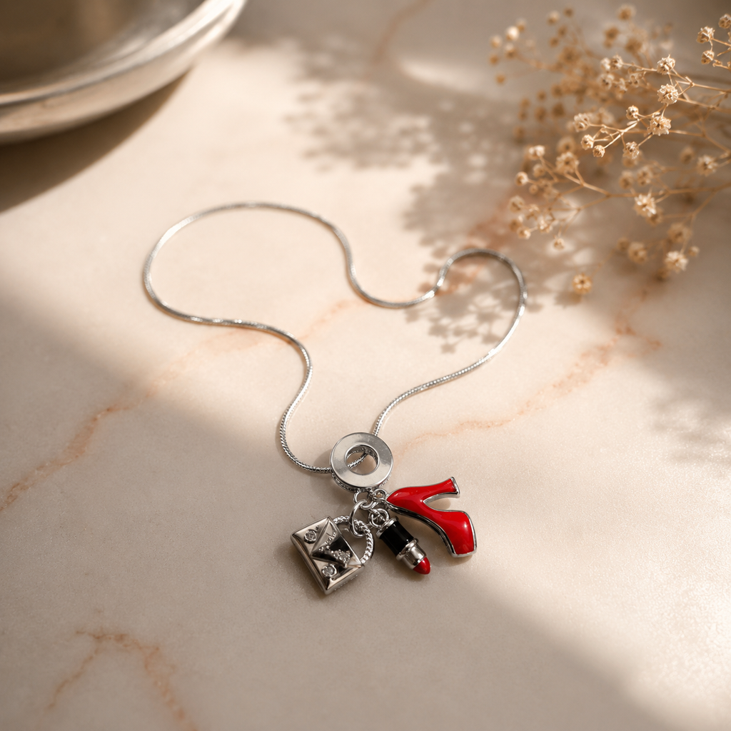 Anti-Tarnish Shoe Necklace (Silver)