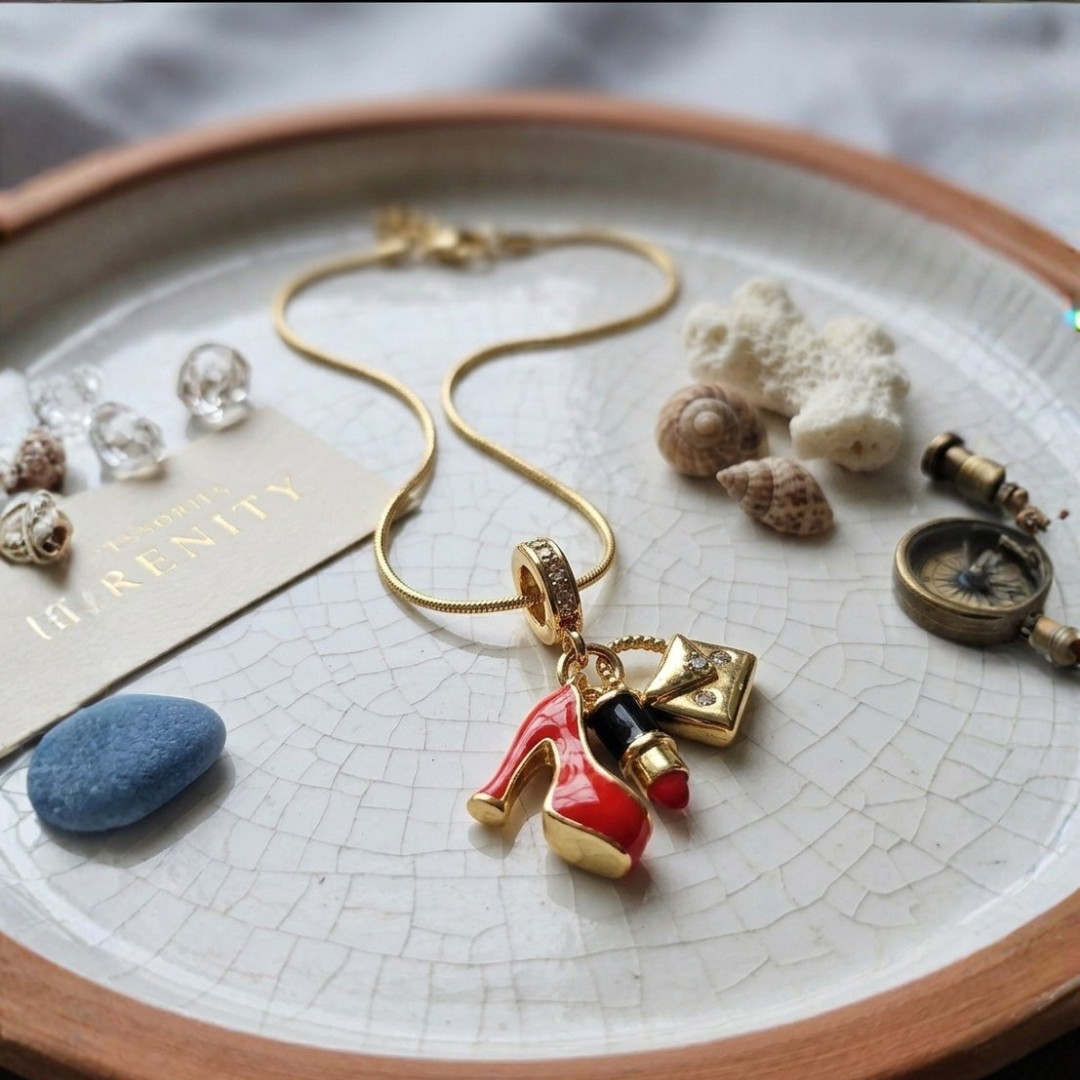 Anti-Tarnish Shoe and Lipstick Necklace (Gold)