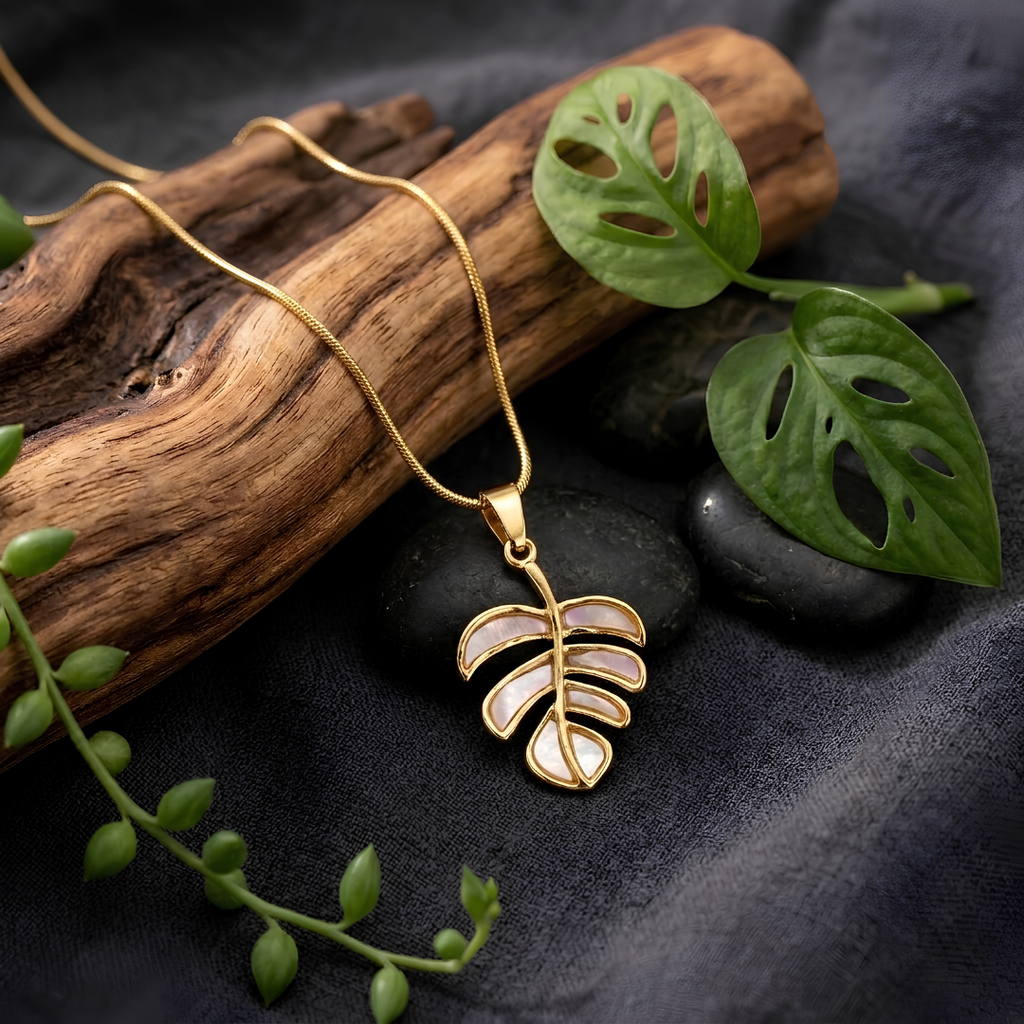 Anti-tarnish Leaf Charm Necklace