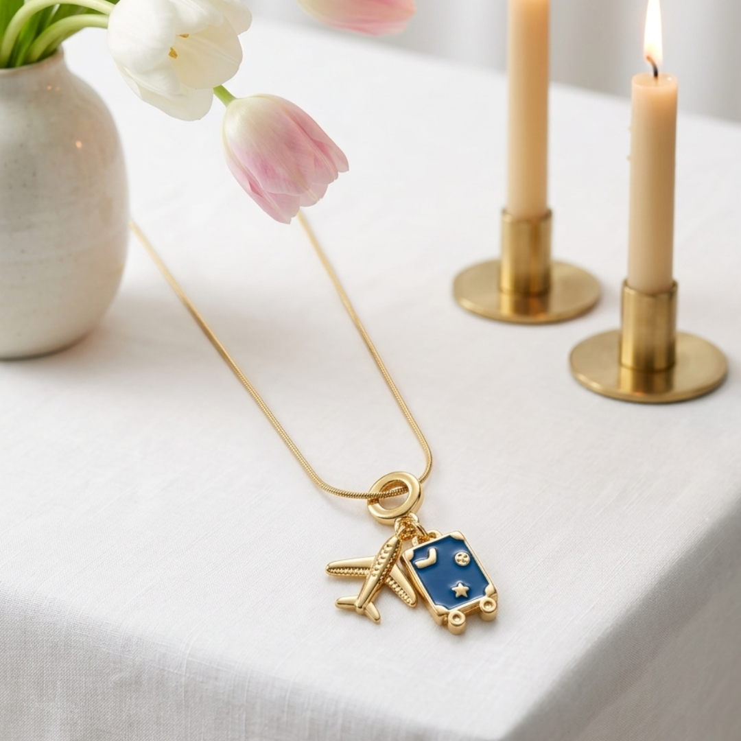 Anti-Tarnish Travel Bag Necklace (Gold)