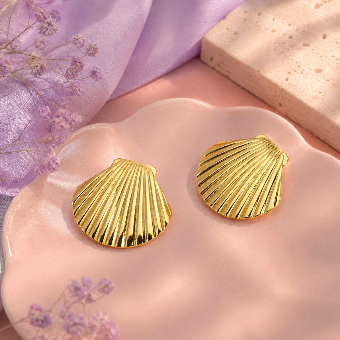 Sunkissed Studs